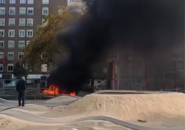 Incendio intencionado de unos colchones en Gamonal.