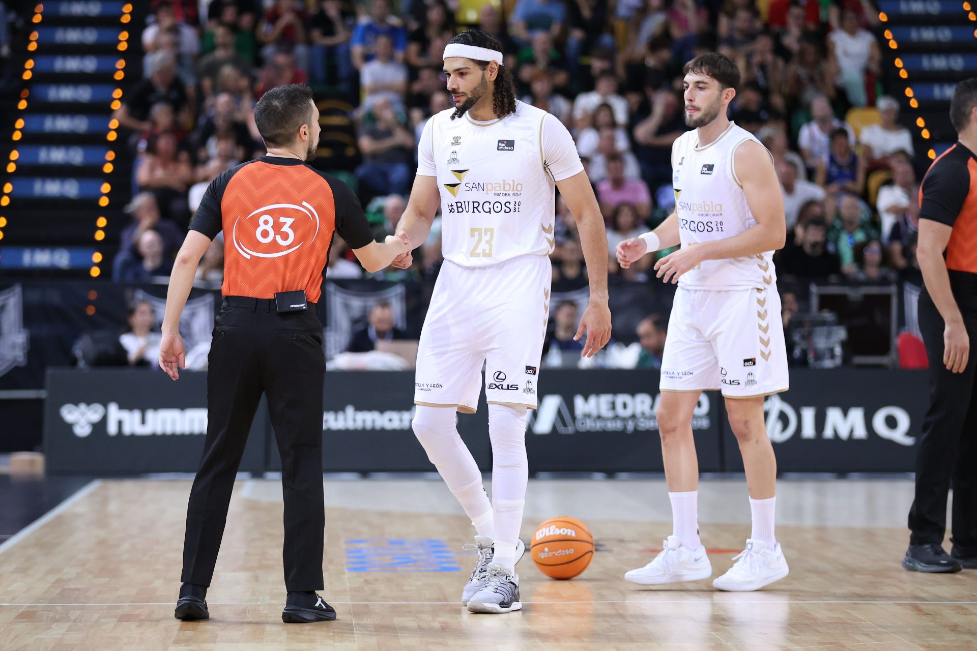 El encuentro del San Pablo Burgos frente al Bilbao Basket, en imágenes