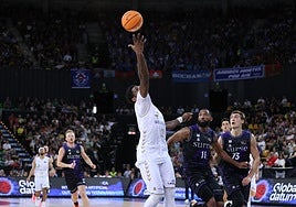 El encuentro del San Pablo Burgos frente al Bilbao Basket, en imágenes