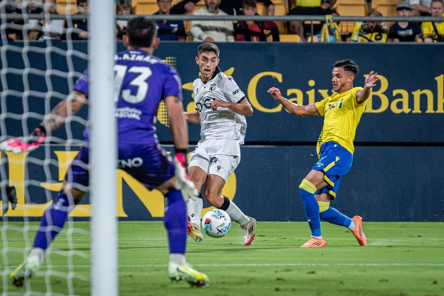 La victoria del Burgos CF en Cádiz, en imágenes