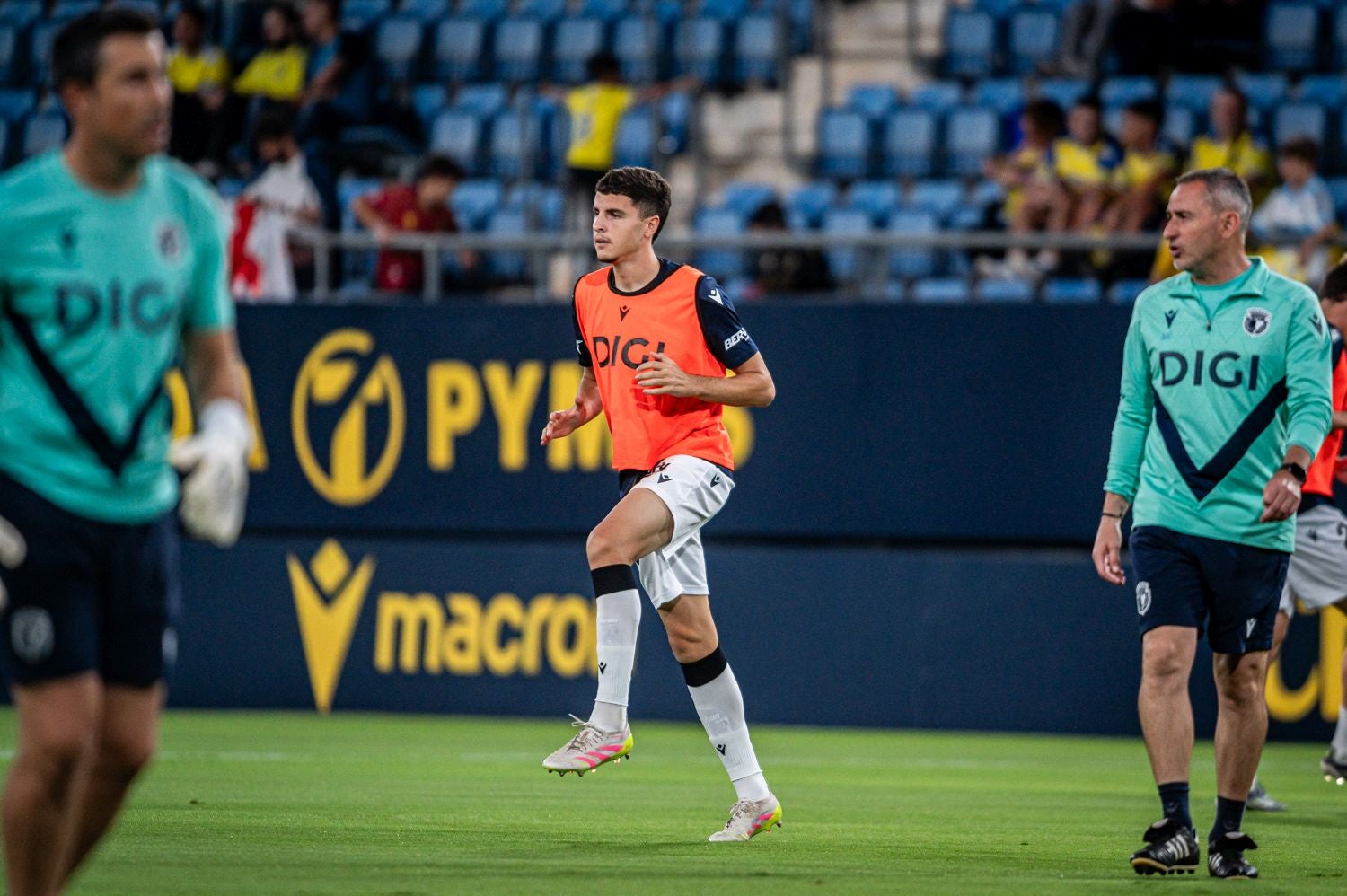 La victoria del Burgos CF en Cádiz, en imágenes