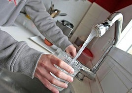 La tasa de aguas de Burgos sigue congelada.