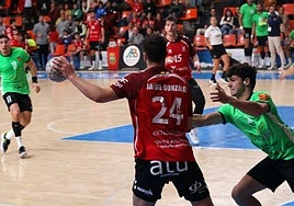 Jaime González durante un encuentro con el UBU San Pablo Burgos.