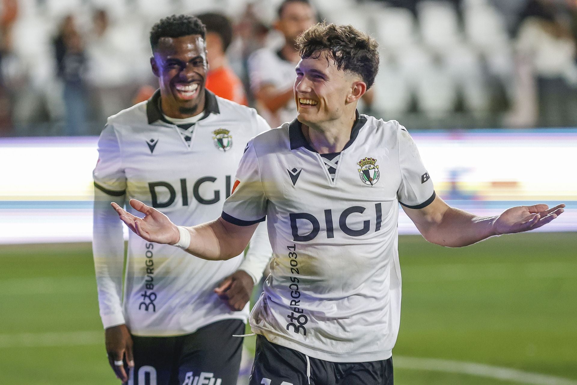 Todas las imágenes del encuentro entre el Burgos CF y la Real Sociedad B