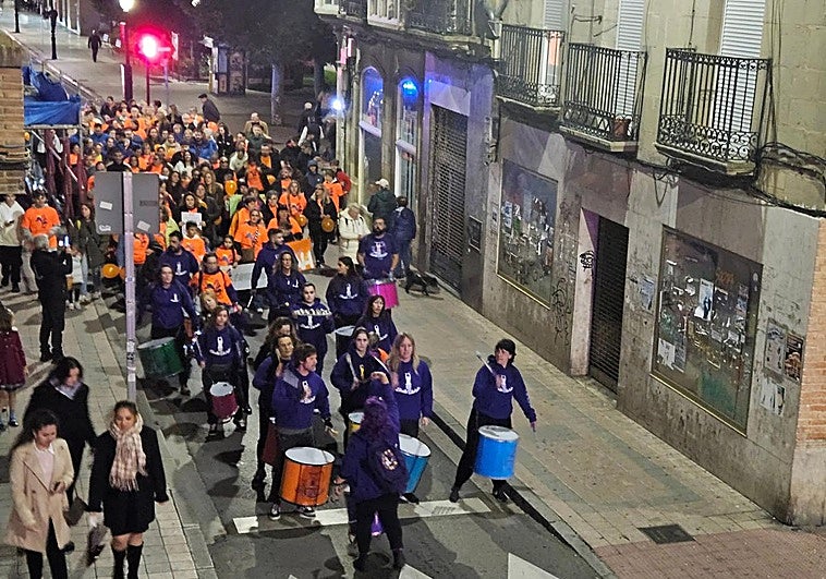 Multitud de personas participaron en la marcha