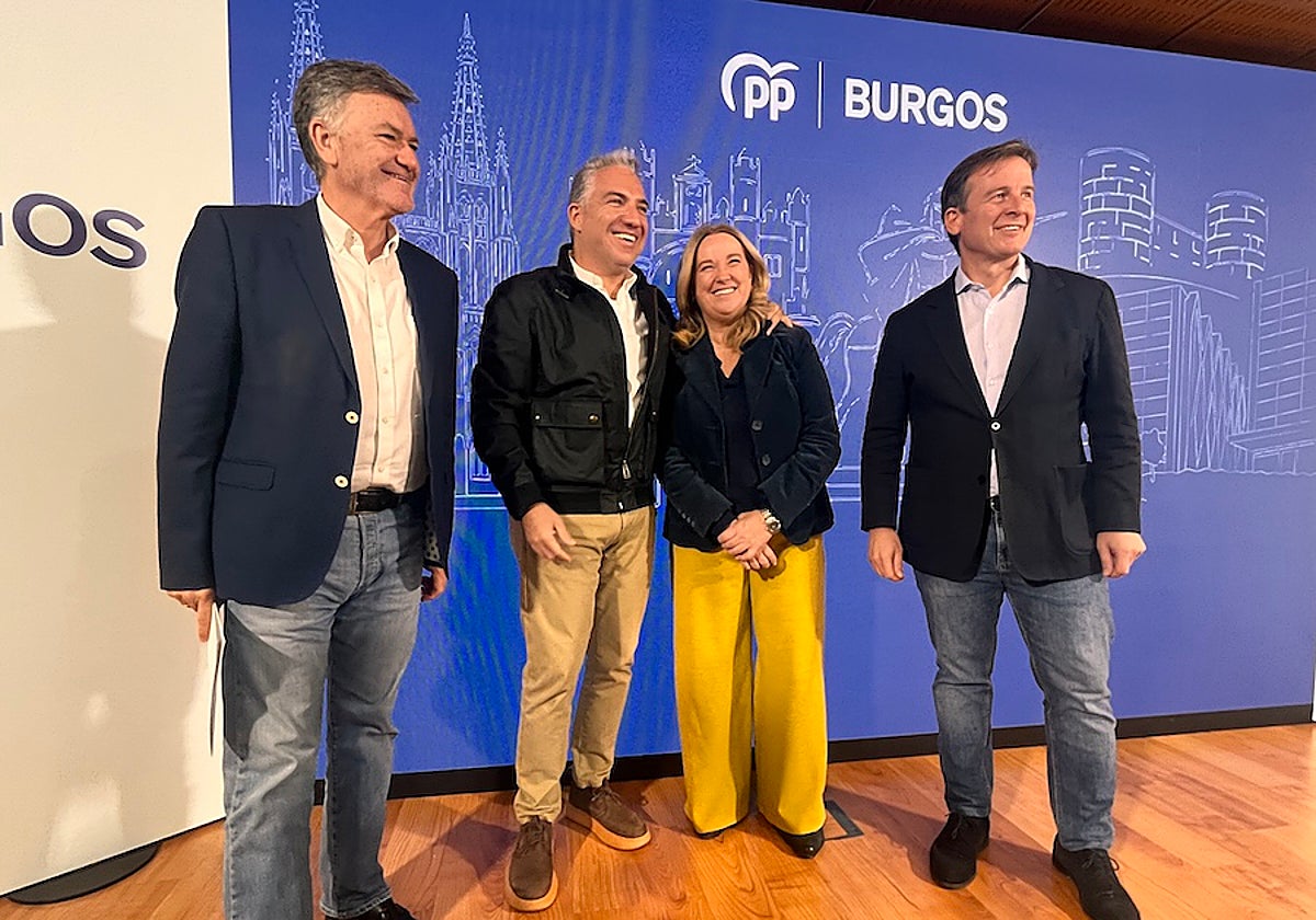 Francisco Vázquez, Elías Bendodo, Cristina Ayala y Borja Suárez.
