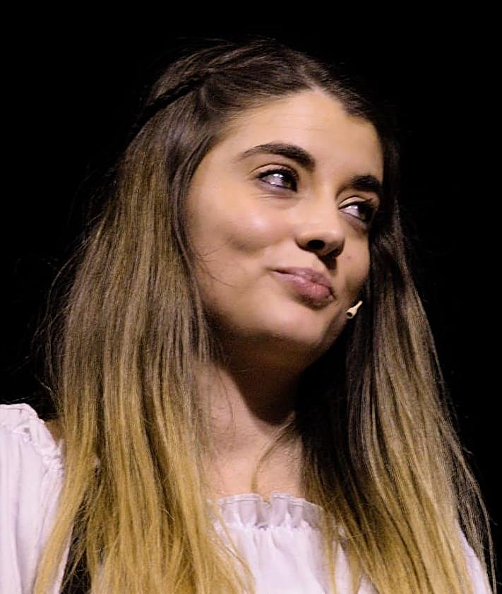 Imagen secundaria 2 - Representación de 'Don Juan Tenorio' en Arcos de la Llana, Burgos.