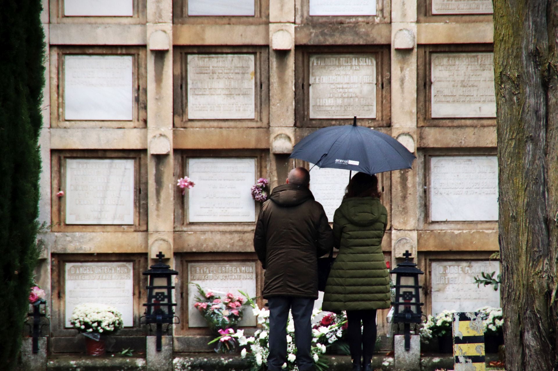 Así ha vivido Burgos el Día de Todos los Santos en imágenes