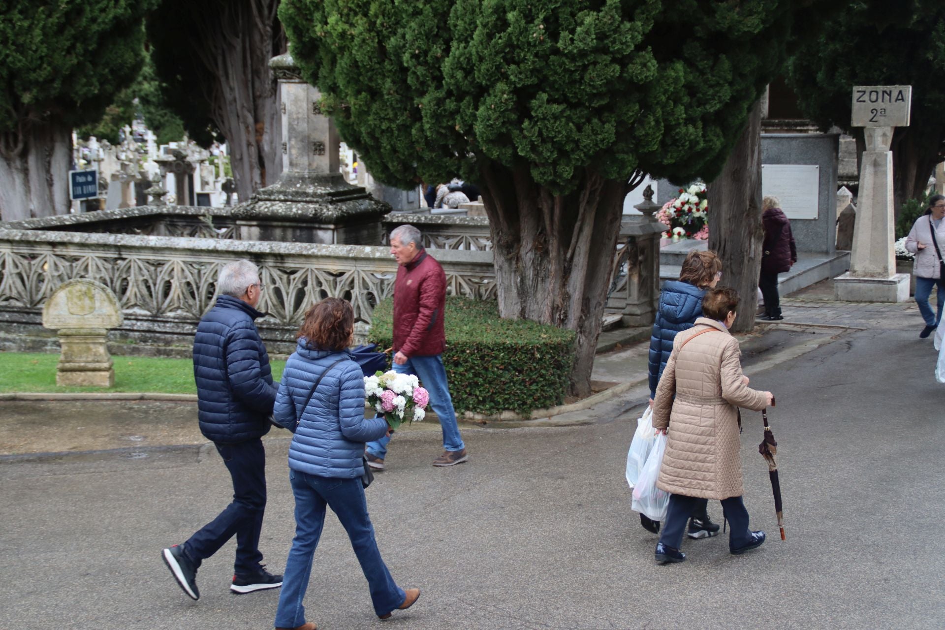 Así ha vivido Burgos el Día de Todos los Santos en imágenes