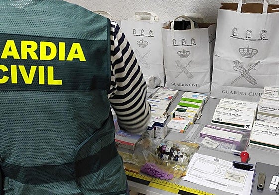 Incautación de medicamentos en la gran operación contra el tráfico de estos.