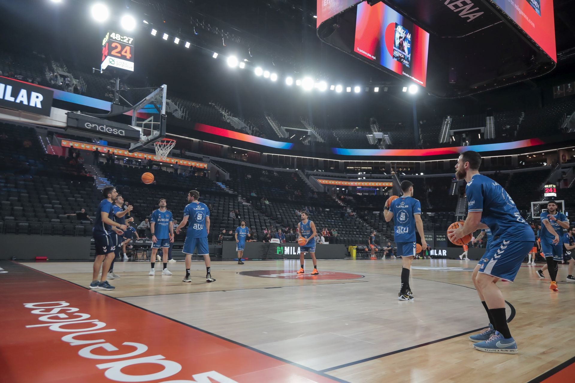 La derrota del San Pablo frente al Valencia Basket en imágenes