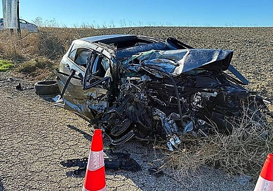 Restos del accidente mortal entre La Rioja y Burgos.