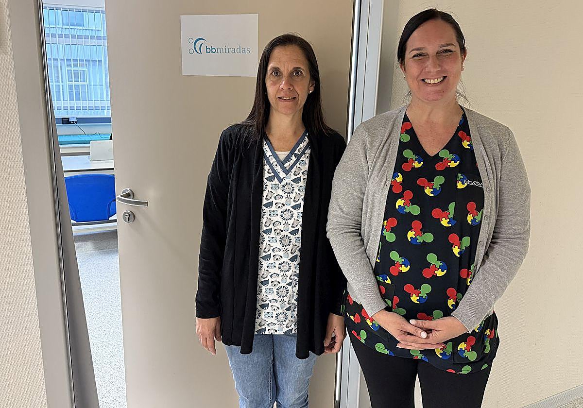 Natacha Golabek, psicóloga clínica, y Carla Chilelli, especialista paraguayas en atención temprana.