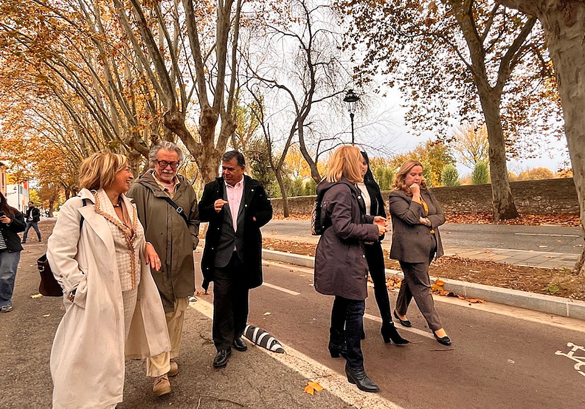 Un momento de la visita al carril, recién inaugurado.