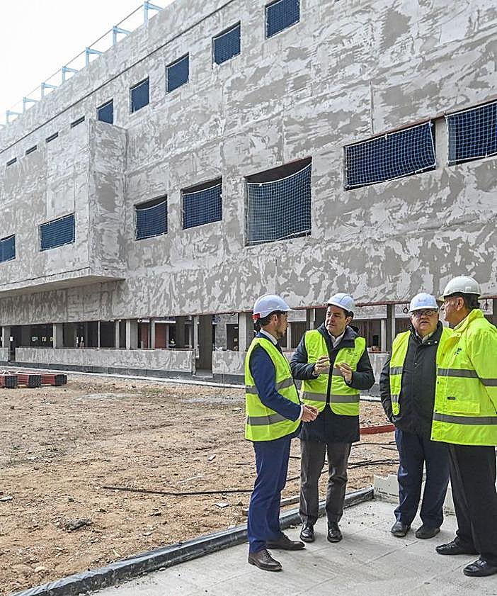 Imagen secundaria 2 - El hospital de Aranda avanza con una inversión de 120 millones para convertir a Burgos en referente sanitario