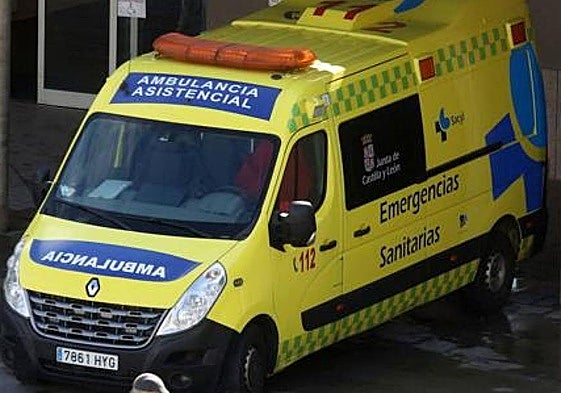 Imagen de archivo de una ambulancia.