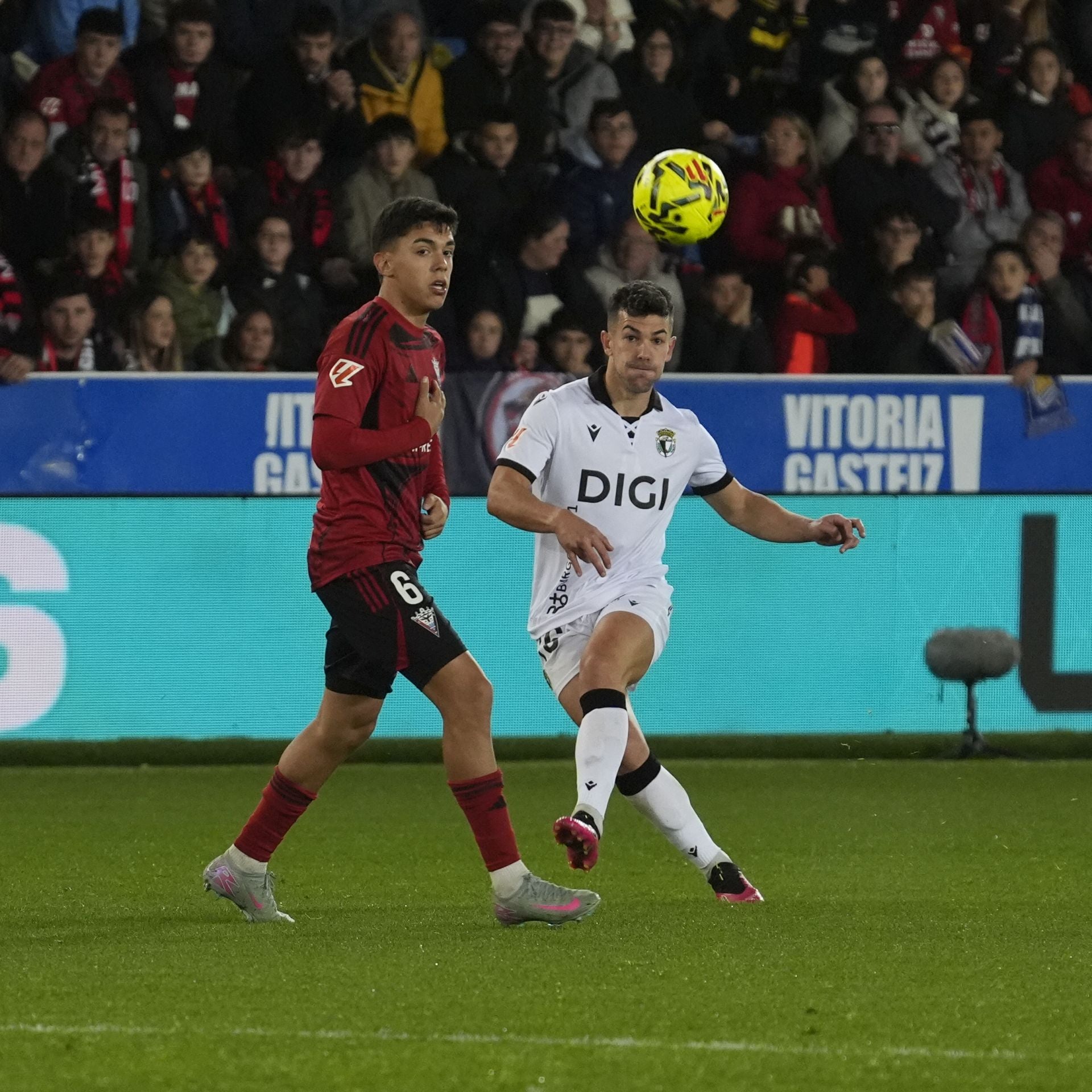 Todas las imágenes del derbi burgalés entre el Mirandés y el Burgos