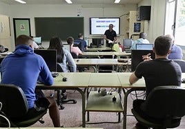 Imagen de archivo de un aula de un instituto de Castilla y León.