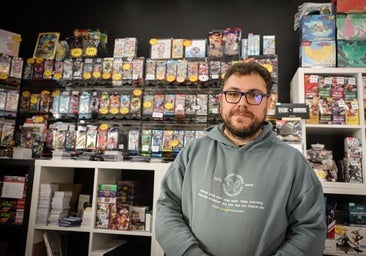 El local de Burgos que ha convertido el coleccionismo en un fenómeno intergeneracional