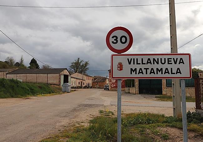 Estado de una de las calles de Villanueva Matamala.