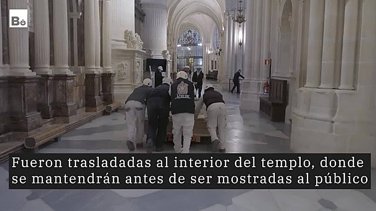 Llegada de las polémicas puertas de la catedral de Burgos al museo catedralicio