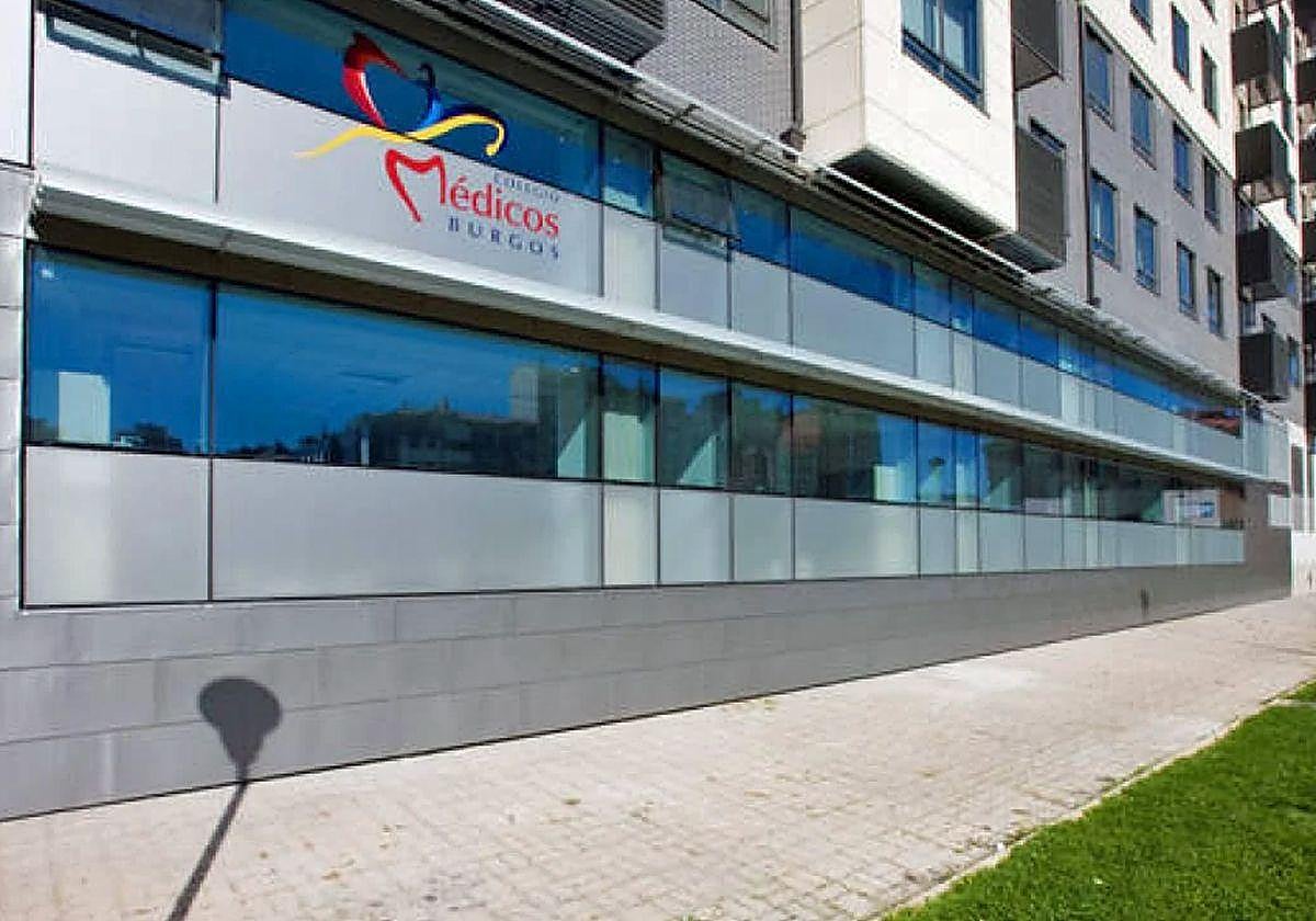 La sede del Colegio de Médicos de Burgos acoge la conferencia.