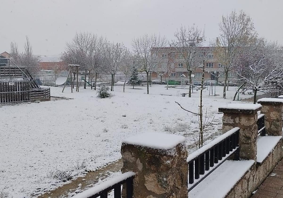 Las imágenes de la nieve que ha caído en Burgos