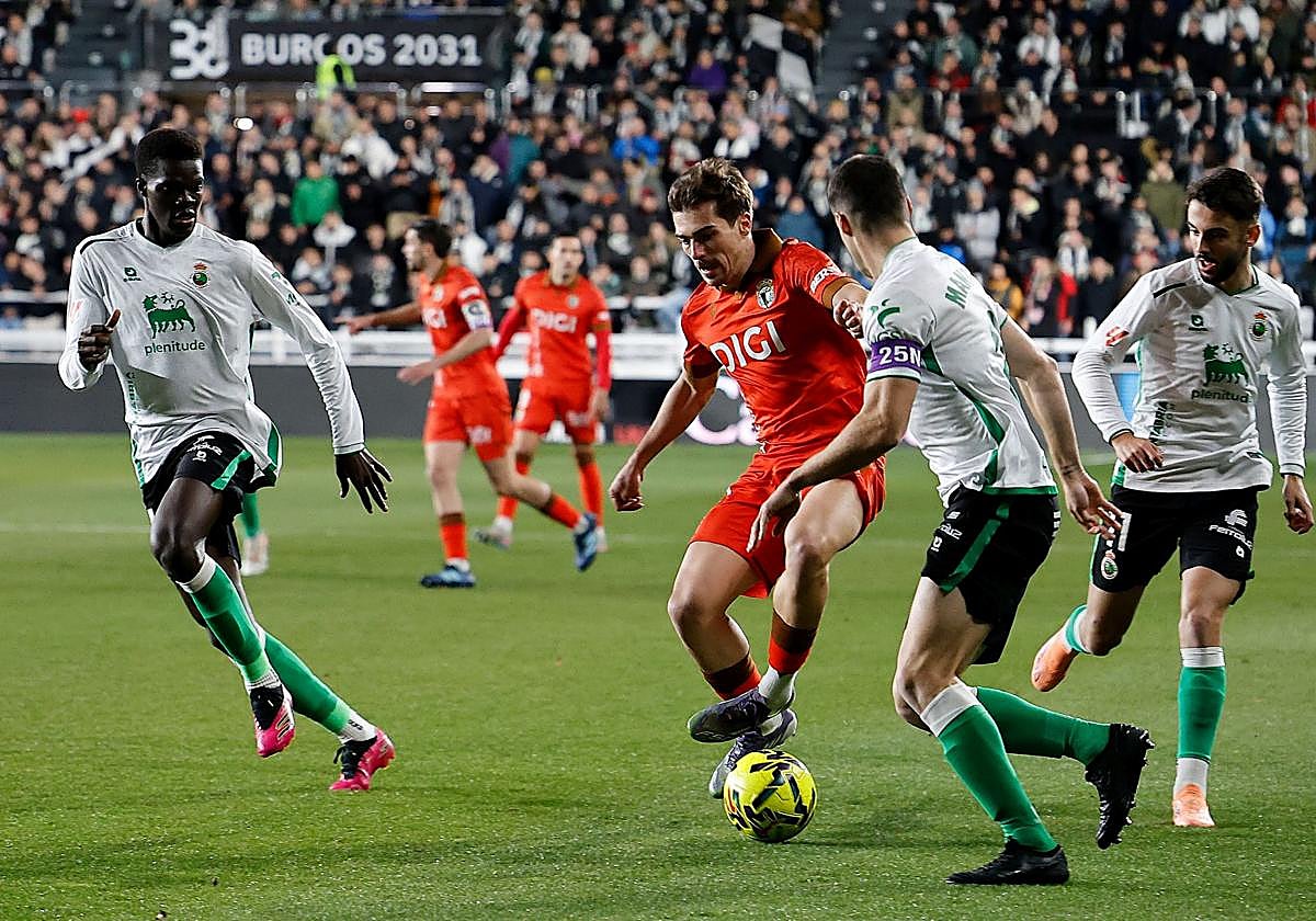 Imágen del encuentro entre Burgos CF y Racing de Santander