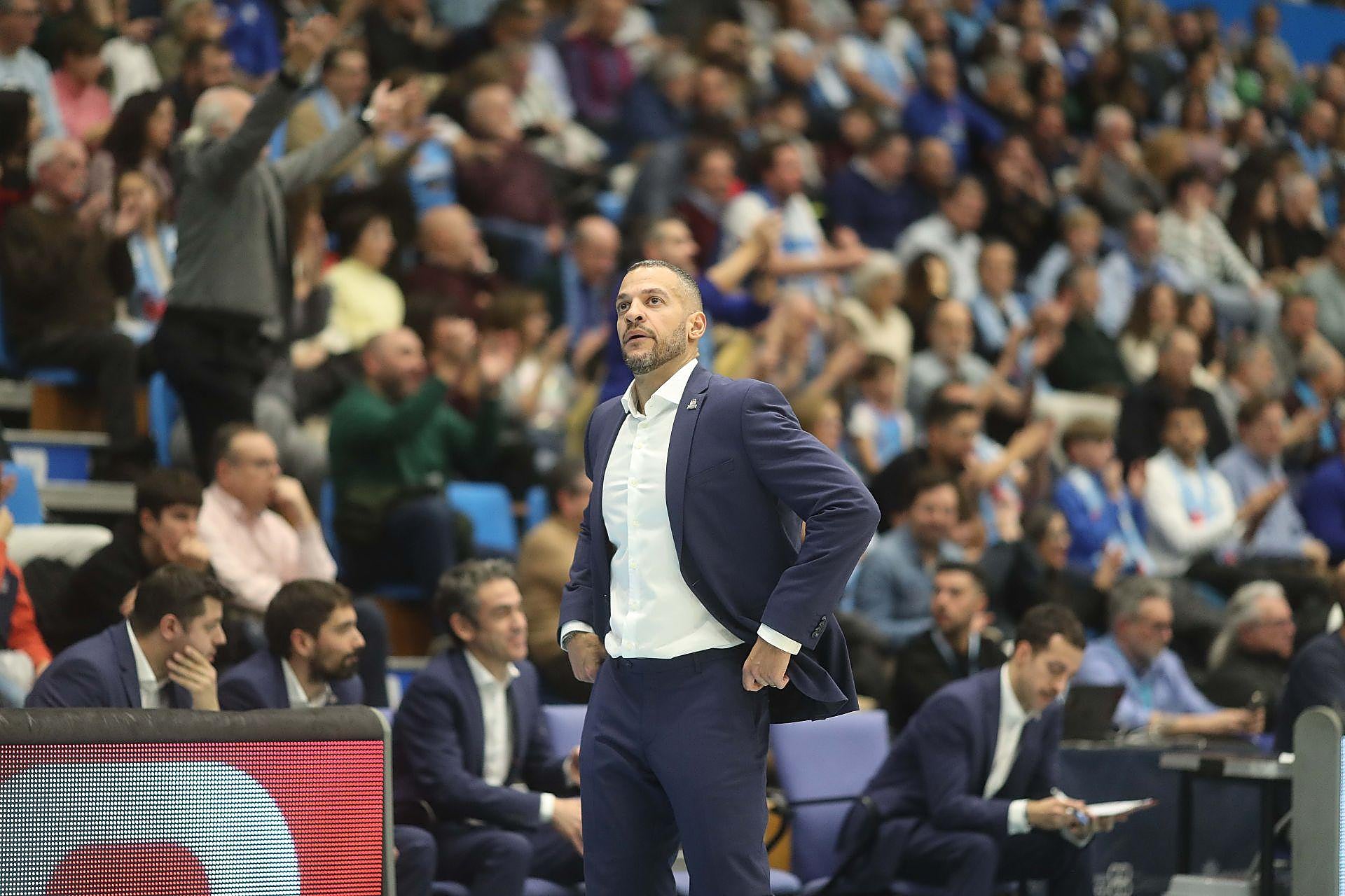 La derrota del San Pablo Burgos ante Río Breogán, en imágenes