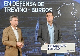 De izda. a dcha. el senador Javier Lacalle y el diputado por la provincia de Burgos, Ángel Ibáñez.
