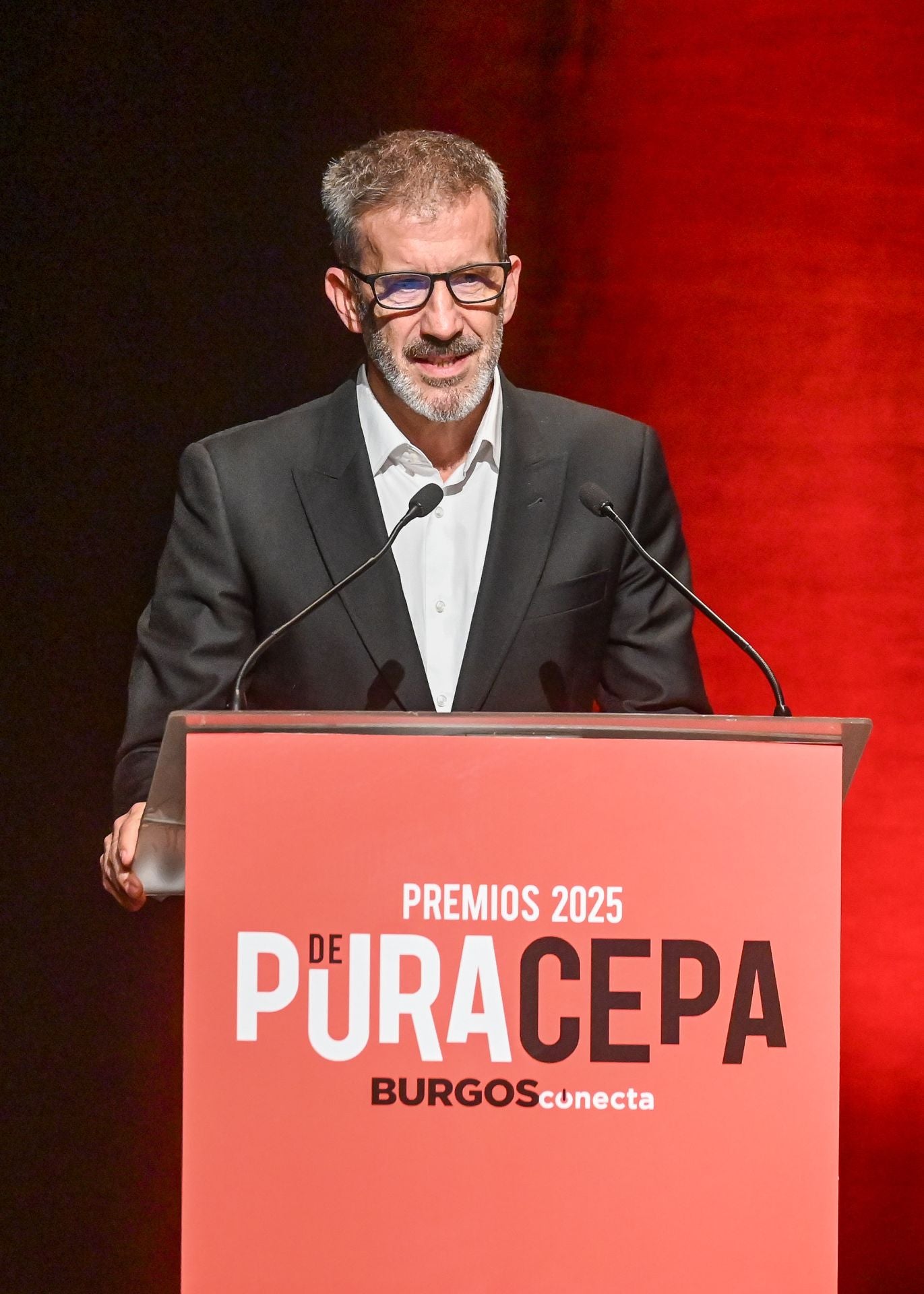 Pedro Santesteban, director de Relaciones Institucionales de Grupo Antolín, recordó el carácter burgalés de la firma tras recibir el premio a Empresa del Año en su 75º anviersario.