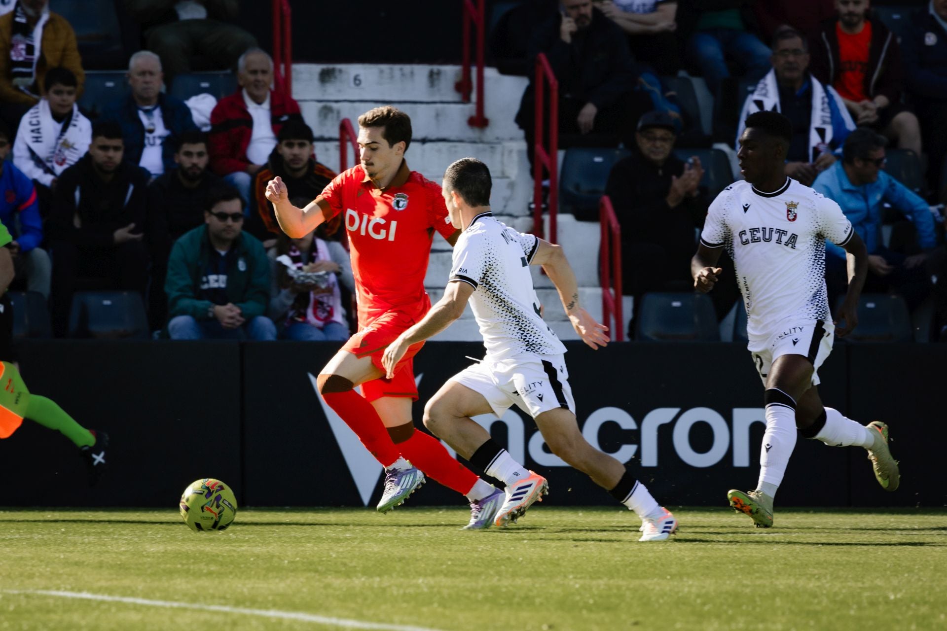 La derrota del Burgos CF en Ceuta, en imágenes