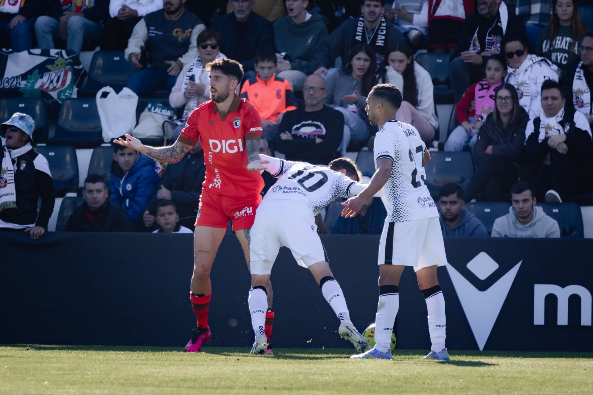 La derrota del Burgos CF en Ceuta, en imágenes