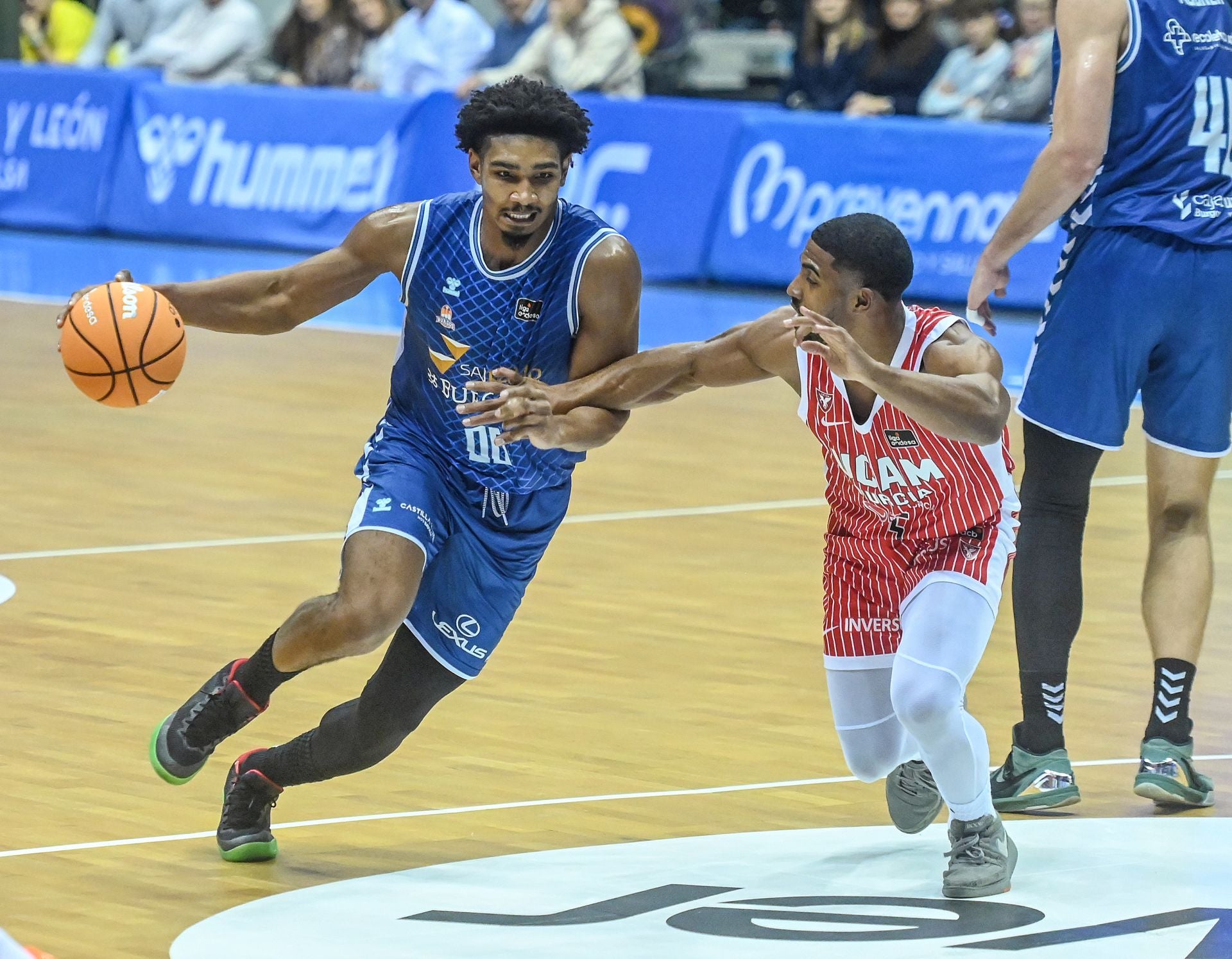 La derrota del San Pablo Burgos, en imágenes