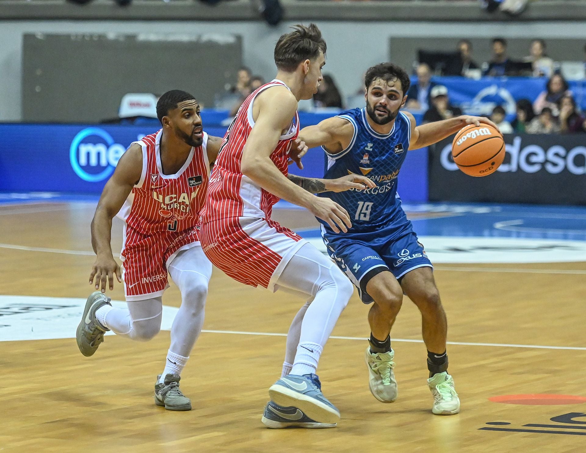 La derrota del San Pablo Burgos, en imágenes