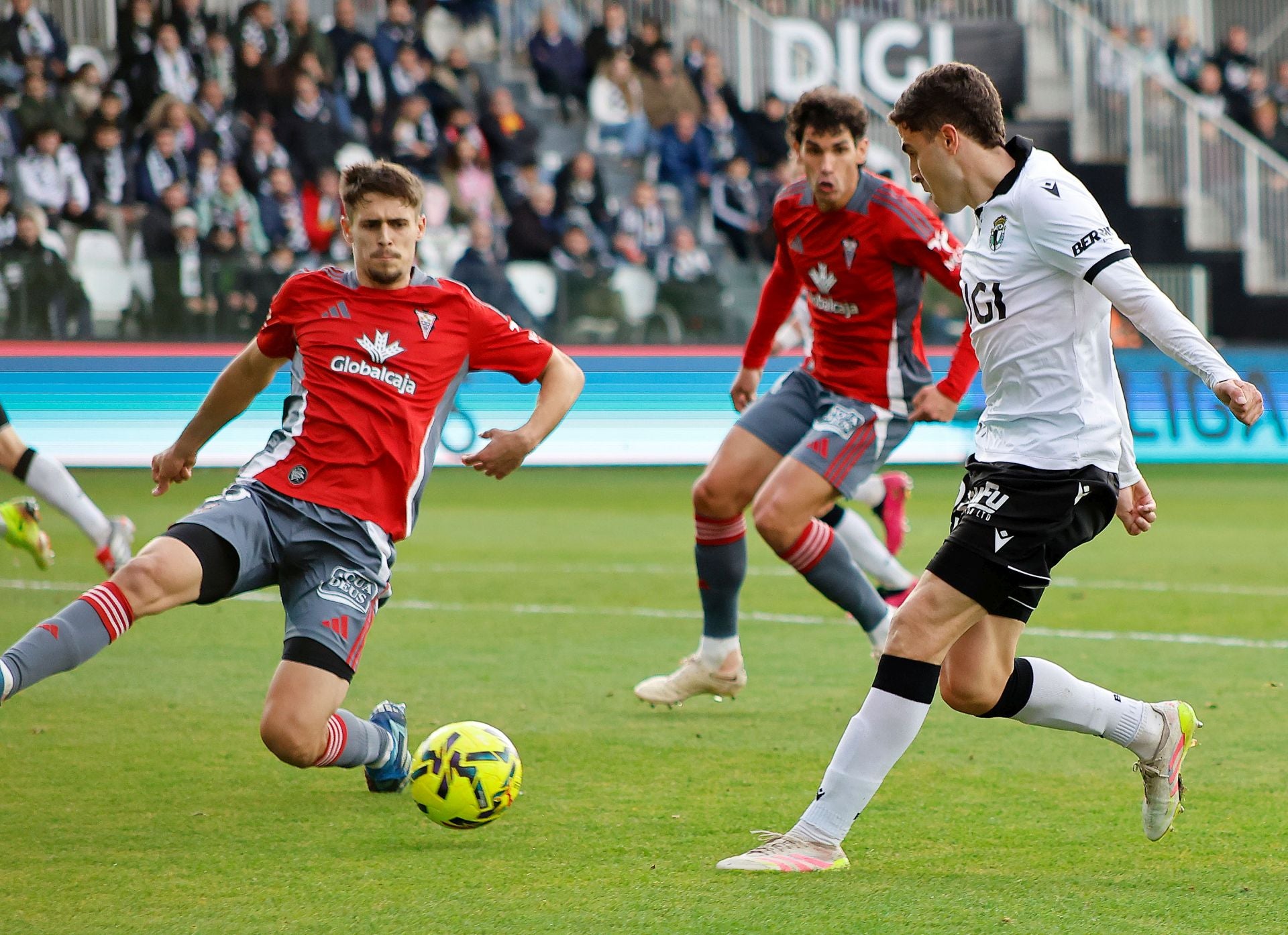 La derrota del Burgos CF contra el Albacete, en imágenes
