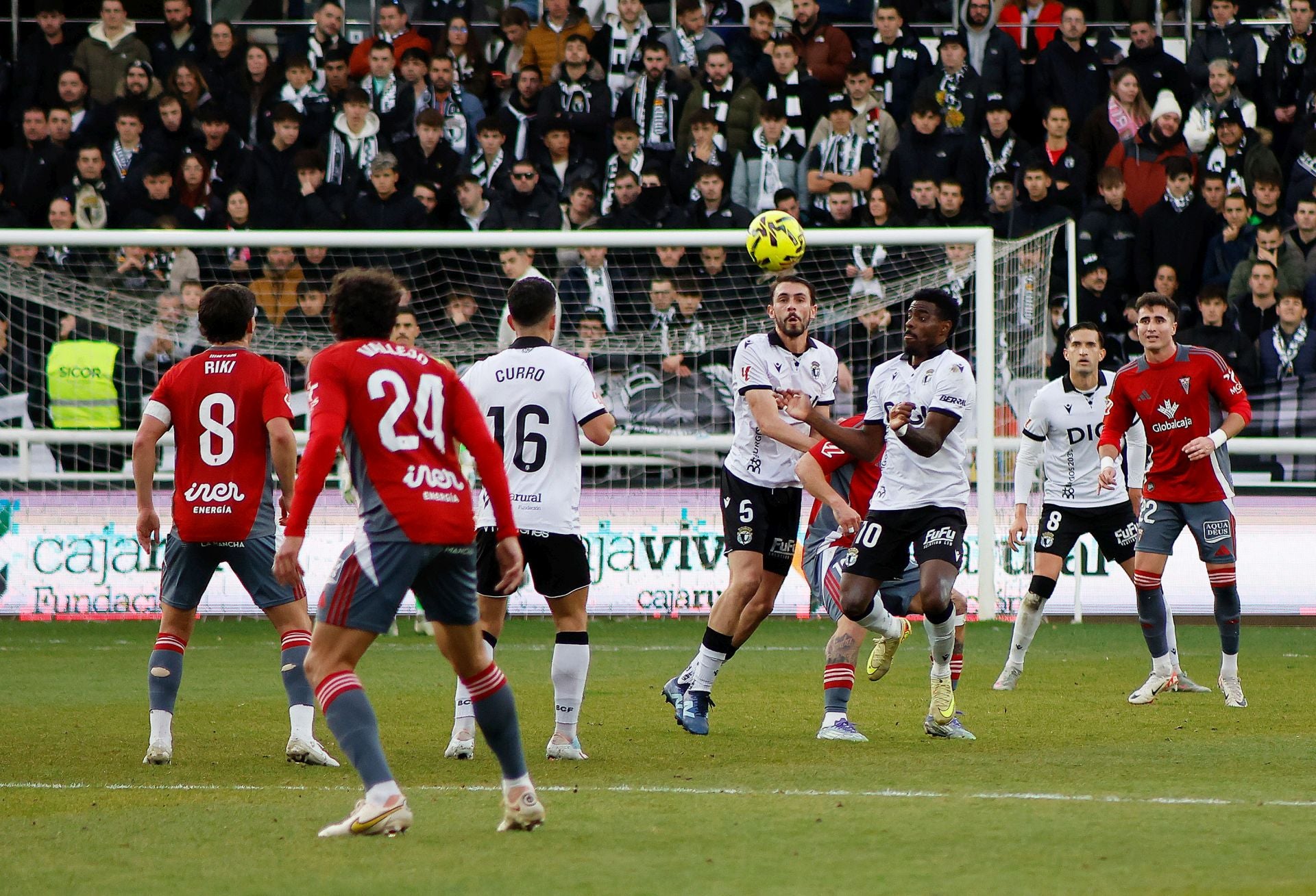 La derrota del Burgos CF contra el Albacete, en imágenes