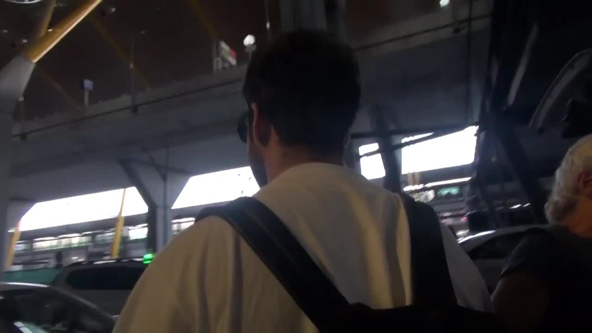 Froilán reaparece en Madrid mientras crecen los rumores por su actitud cariñosa con Miri Pérez