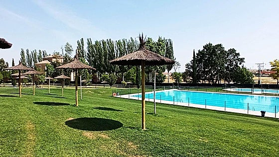 Alquilan el bar de las piscinas de un pueblo de Burgos con más de 800 habitantes