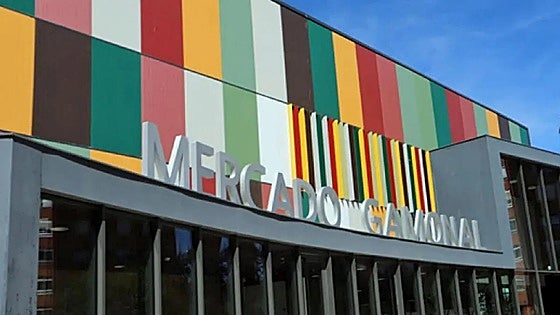 El Mercado del G-9 tendrá barrera este año y se dota con 21 plazas de aparcamiento