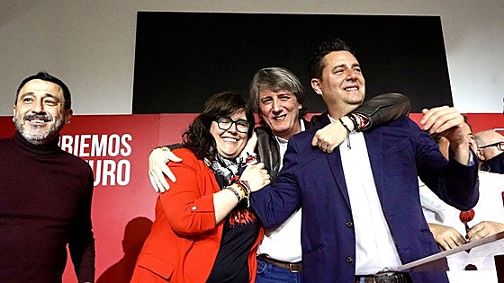 Martínez augura turbulencias entre Mañueco y Vox y asegura que para el PSOE «hay partido de vuelta»