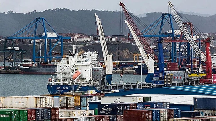 El puerto de Bilbao estrecha lazos en Burgos con empresas exportadoras e importadoras
