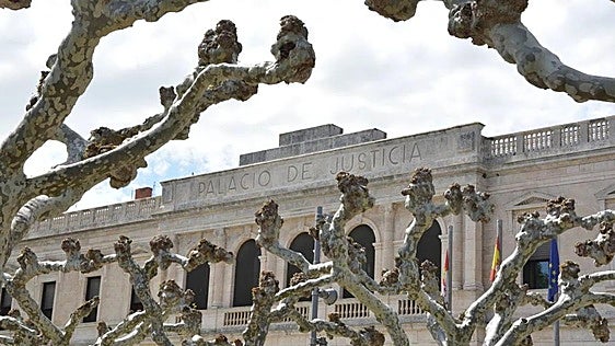 Condenados a dos años de prisión por agredir al alcalde de un pueblo de Burgos