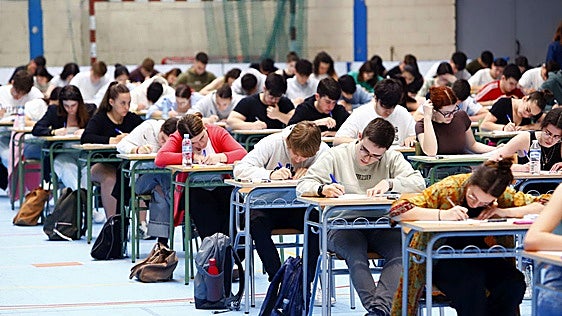 Todo lo que necesitas saber sobre la PAU 2026 en Burgos: sedes, horarios y fechas clave