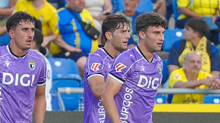 Iván Martínez, tras debutar en Segunda con el Burgos CF: «Veo al equipo con mucha ambición»