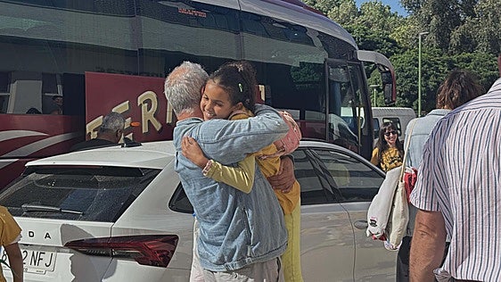 Así es en imágenes la llegada de los menores saharauis a Burgos