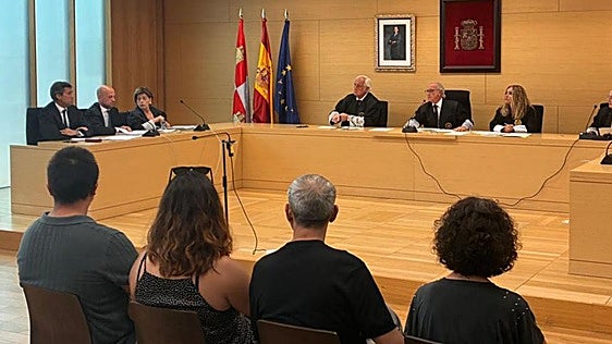 La fiscal y la acusación particular piden la repetición del juicio por la muerte de Sergio Delgado en Burgos