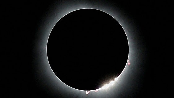Así se verá segundo a segundo el eclipse solar total en Burgos, una de las mejores zonas para ver la oscuridad plena