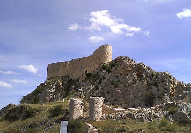 Castillo de los Rojas de Poza de la Sal.