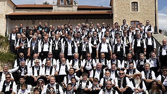La peña Tierra Aranda anuncia su fiesta con un cartel que añora el patrimonio perdido